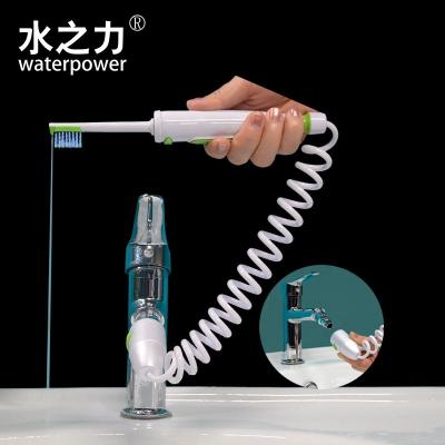 China Family size good quality fast insertion and mouth-cleaning irrigator aqua oral water pressure flosser for sale