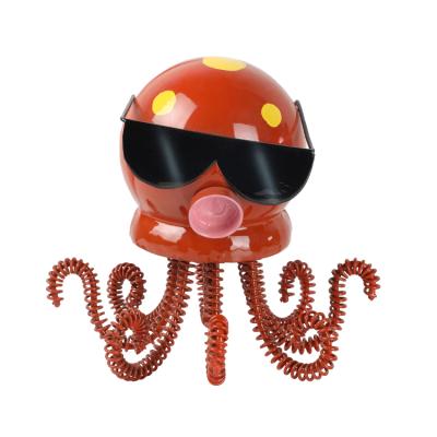 China New In Europe Design Octopus Sunglasses Sculpture Handmade Metal Iron Crafts Professional Custom Animal Statue Indoor Office Decoration for sale