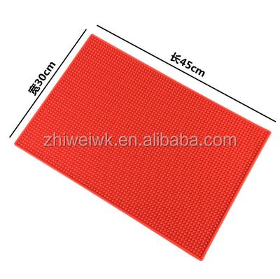 China Custom Viable Logo Rubber Bar Mat Soft PVC Bar Mat Puddle Mat for sale