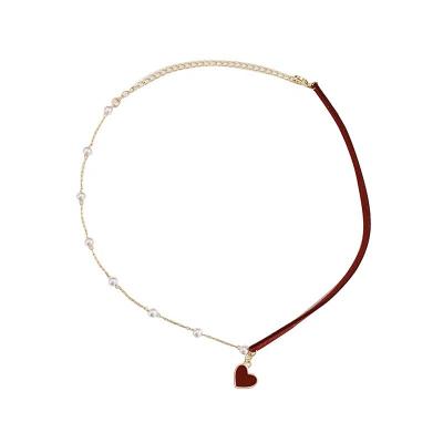 China Vintage factory direct selling soft and sweet pearl love personality pendant Korean thin chain wedding party daily clavicle chain for sale