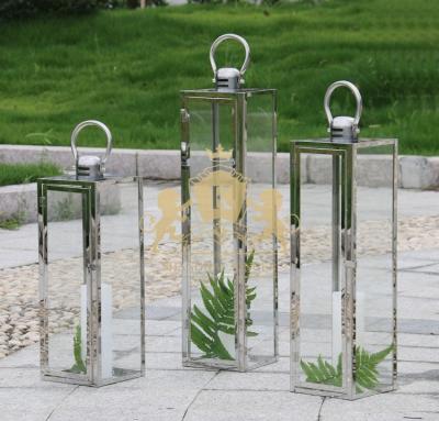 China Wholesale eco-friendly candle holder in steel lantern for wedding party decoration for sale