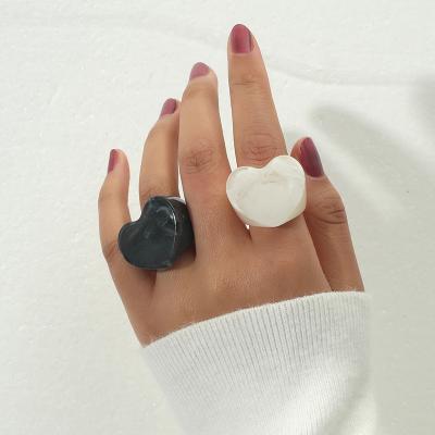 China Trendy New Trendy Statement Ring Transparent Heart Resin Chunky Black Seal Heart Rings for sale