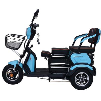 Chine Le frein à tambour 1200 watts de 12V 32Ah trois roulent le scooter électrique à vendre