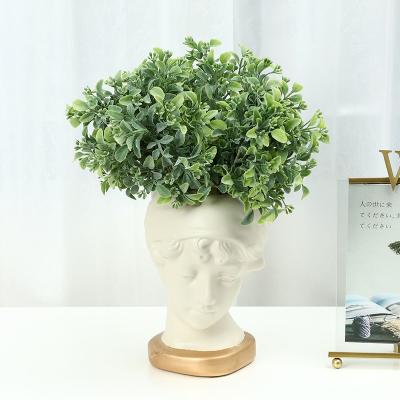 China Hot Selling Wholesale Office Decoration Flower Plants Artificial Milan Leaves Bouquet For Wedding Home Decoration for sale