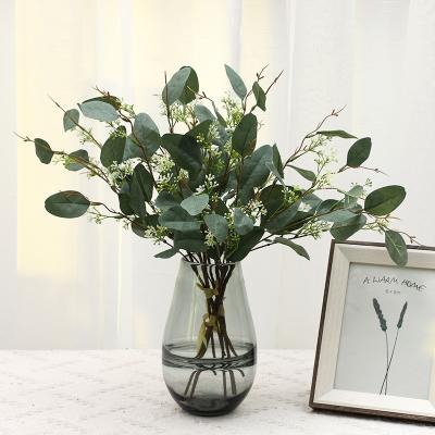 China Wedding decoration flower plants 2022 NEW trend hot sale artificial eucalyptus leaves fruit bouquet for home wedding decoration for sale