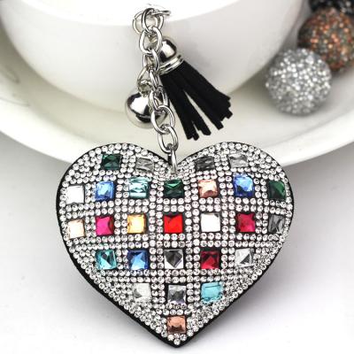 China Gift 2022 Fashion Bag Accessories Heart Shape Crystal Rhinestone Keychains for sale