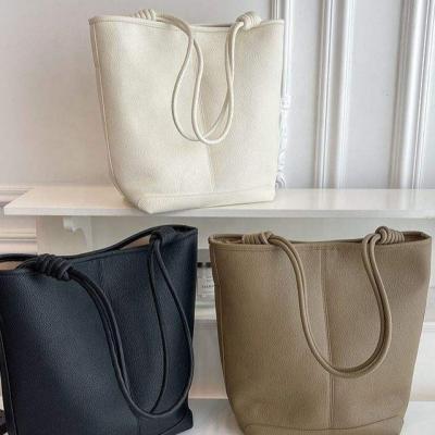 China Fashion Wholesale Fashion New Shoulder Handbags 2023 Young Lady Bucket Bags lady Design Purses For Young Lady for sale