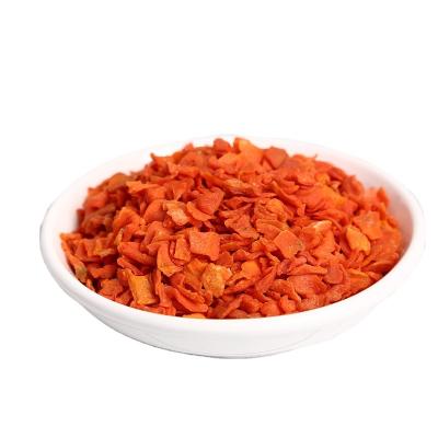 China The dry factory sells new healthy food oven dried sun dried carrots wholesale dehydrated green food carrots premium grade cultured carrot slices for sale