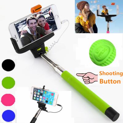 China 3.5mm earphone plug Wired Selfie Stick Support IOS / Android System for sale