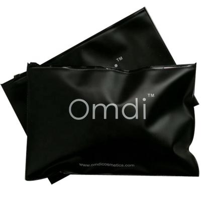 China Recyclable Custom Logo Printed Black PVC Fabric Tote Zipper Bags for sale