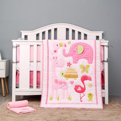 China Disposable 100% Pink Flamingo Cotton Baby Bedding Set Crib Bedding with Comforter Bumpers for Girls for sale