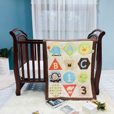 China Low Price Inventory Cotton Baby Comforter Nondisposable Animal Crib Quilt Soft Baby Comforter Rabbit for sale