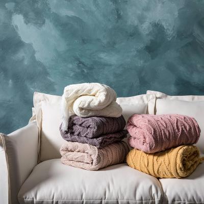 China YIRUIO anti-static modern labms knitted cozy warm chenille blanket for sofa for sale