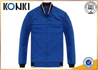 China Capas uniformes y chaquetas, chaquetas largas del azul del uniforme de la manga para el hombre en venta