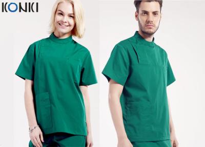 China Médico para hombre friega los uniformes, verde corto del vestido quirúrgico del algodón de la manga en venta