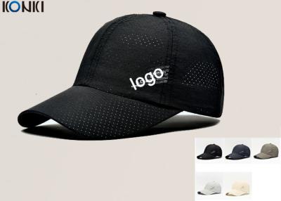 Chine Chapeaux faits sur commande imperméables de chapeaux d'équipe de sports avec la broderie large de bord/logo à vendre