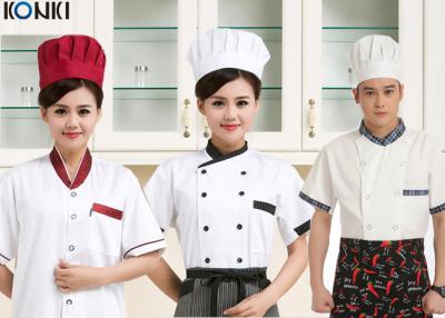 China Los hombres de color del contraste/los uniformes para mujer del cocinero ponen en cortocircuito la manga para la cocina en venta