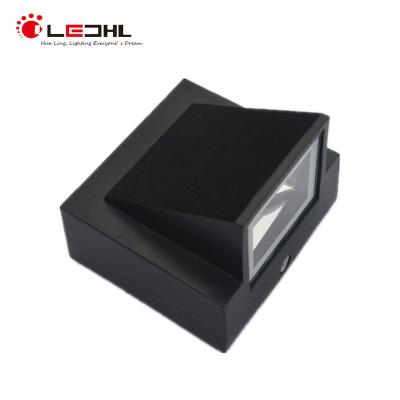 China IP65 Modern Waterproof Led Wall Light Square Wall Light Fixture Wall Mounted Led Light for sale