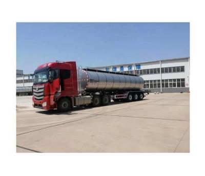 China Farm Maker Fresh Milk Transporting Tank for Milk Pickup Station zu verkaufen