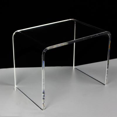 China Wholesale customized household decoration simple transparent tables and chairs acrylic U-shaped coffee table A001 for sale