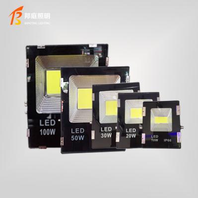 China Warehou Sports Field Outdoor Waterproof IP67 Aluminum800w Smd/COB Led Flood Light for sale