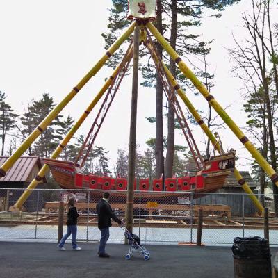 China Theme Park Theme Park Amusement Rides Pirate Ship Swing Viking Boat Rides Wooden Pirate Ship For Sale for sale