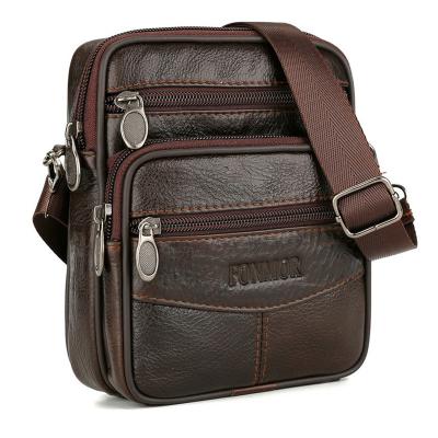 China Custom logo fashion luxury men's daily used genuine leather cross body belt messenger cross bag for sale