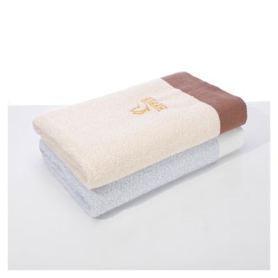 China Customized Sustainable Luxury 100% Cotton Embroidered Terry Towel Bath Towel for sale