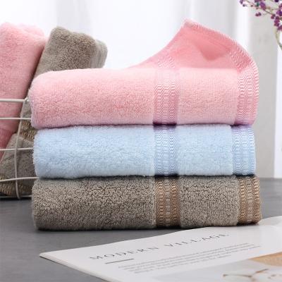 China Viable Wholesale Square 100% Cotton Home Face Towel Adults Plain Facial Towel Customer Designs for sale