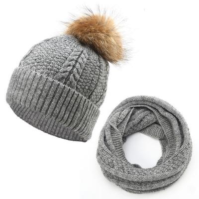 China Plush Baochang New Fashion Multiple Color Options Hats And Scarf Sets Autumn Winter Hats And Scarf Hot For Women for sale