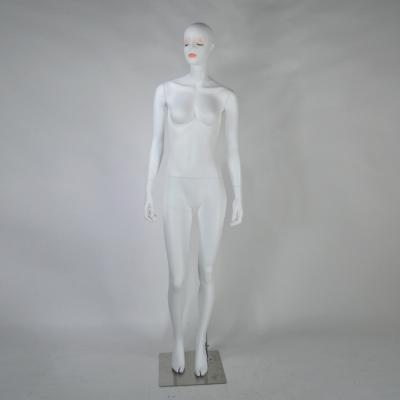 China Cloth Male Mannequin With Wooden Hand Original Design Fiberglass Women Casual Hot Mannequin for sale