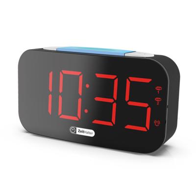 China Multifunctional Antique Style USB Charging Port 12/24 Hour, Nap Function Alarm Clock Color Desktop Digital Clock for sale