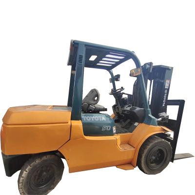 China Building material stores USED 5T TOYOTA FORKLIFT, TOYOTA 5TON USED FORKLIFT, rare in the market FD50 deep forklift for sale for sale