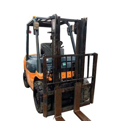 China Building material shops 3 TON Forklift Second hand low toyota 7fd30/8fd30 working hour forklift for sale for sale