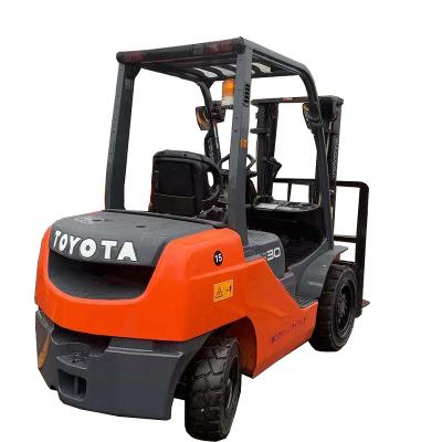 China Building material stores used Japan diesel forklift 30 3 ton toyota forklift small for hot sale in Shanghai for sale