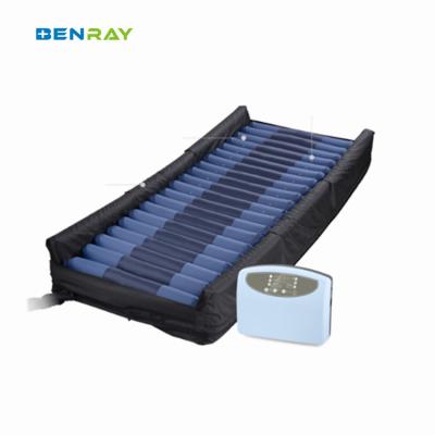 China Multi Function Anti Decubitus Turning Air Mattress Easy Cleaning for sale