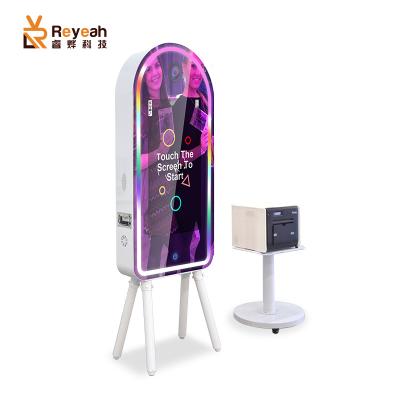 China Party / Event / Wedding / Slim Foldable Design Mirror Rental Booth With BIG LCD Screen Take Photos for sale