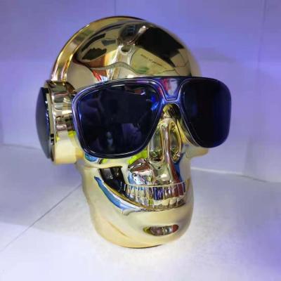 China AirPlay Cool Skull Glowing Bass Stereo Wireless Speaker For Party Night for sale