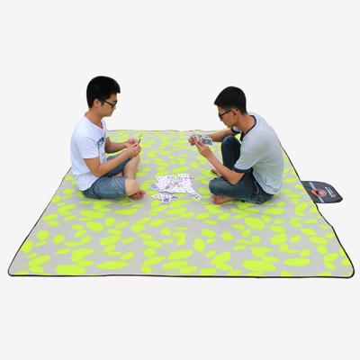 China 6-8 People Hot Sale Camping Picnic Portable Outdoor Rise Waterproof Mat Fordable In 2021 for sale