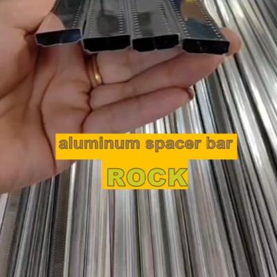 China Holle het Verbindingsstukbar 3003 van het Glasaluminium Thermische het Verbindingsstukbar van de Aluminiumlegering Te koop