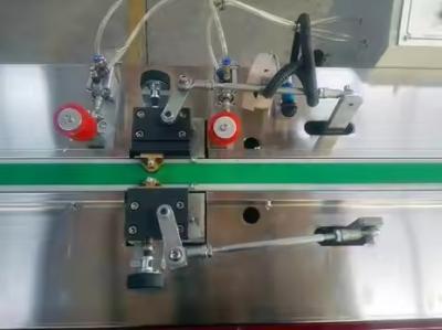 Κίνα 1300KG Gluing Equipment Bending Machine for Industrial Projects προς πώληση