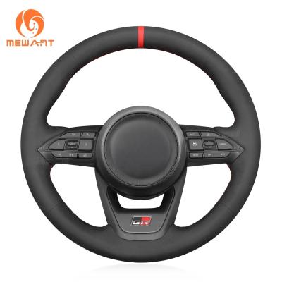 China Schwarzgetriebene DIY Vegan Suede Lenkraddeckel für Toyota Yaris Cross GR 2023-2024 zu verkaufen