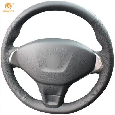 Chine Accessoires de voiture Mewant cousu à la main Faux cuir Volant couvercle pour Peugeot 301 à vendre