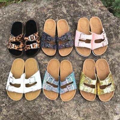 China Mommy and Me Summer Boutique Flats Berkely Glitter Leopard Sandals Slipper for Kids Adult for sale