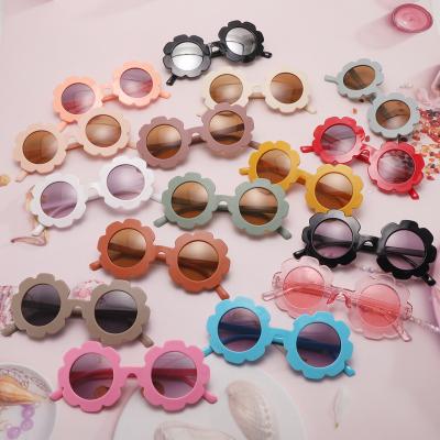 China Fashion Sunglasses Round Sunflower Shape Sunglasses For 1-8 Years Kids Candy Color Baby Sunglasses for sale