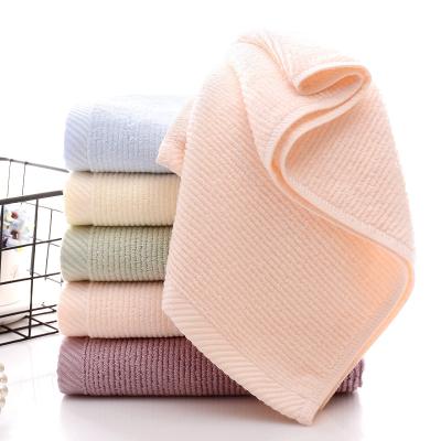 China Health Compressed Hot Bamboo Towel Design Soft Wholesale Bamboo Towel for sale