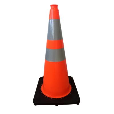 China PVC flexible PVC CONE 75 cm soft WITH BLACK BASE for sale