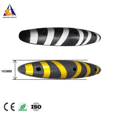 China Road Divider Road Safety Products Lane Divider Road Divider Rubber Wheel Blocks Blocks Lane Divider for sale