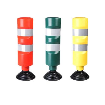 China Spring Back Post Reflective PE+rubber Traffic Drafter Warning Plastic Bollard for sale