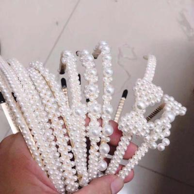 China Wholesale Elegant Women Fashion Korean Simple Braided Hair Band Pearl Headband Hair Accessories For Girls for sale